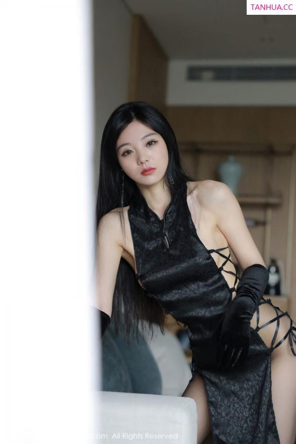佘贝拉  [XiuRen]高清写真图 2021.10.27 No.4125 佘贝拉bella第29张图片